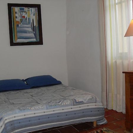 Chambre D'Hotes Les Bienvenus Lagrasse Exterior foto