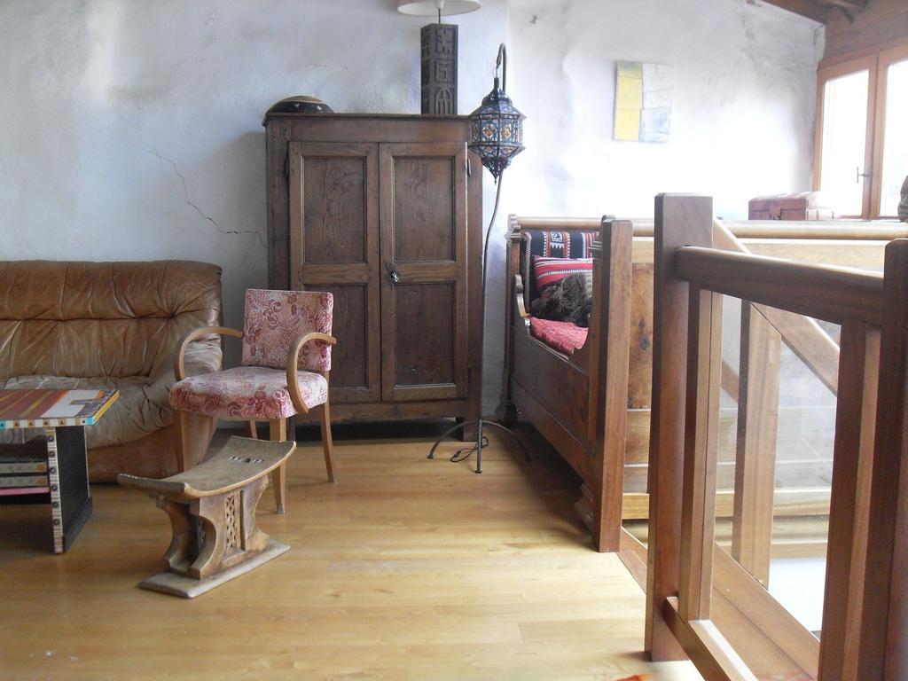 Chambre D'Hotes Les Bienvenus Lagrasse Exterior foto