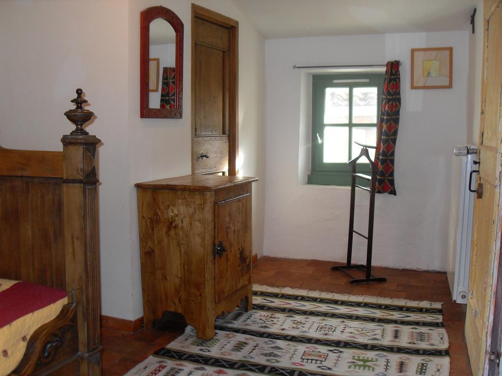 Chambre D'Hotes Les Bienvenus Lagrasse Exterior foto