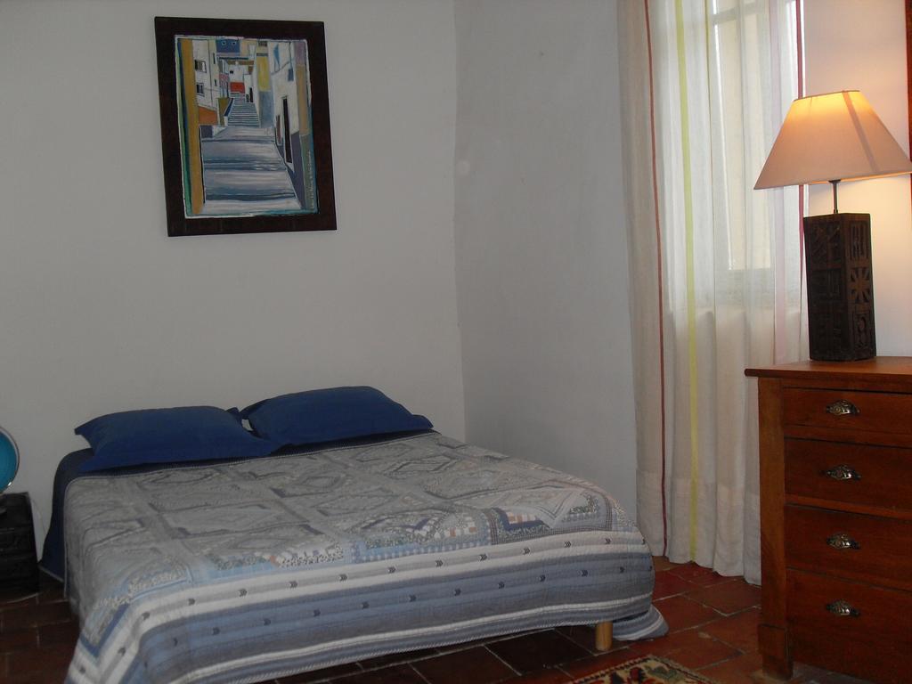 Chambre D'Hotes Les Bienvenus Lagrasse Exterior foto